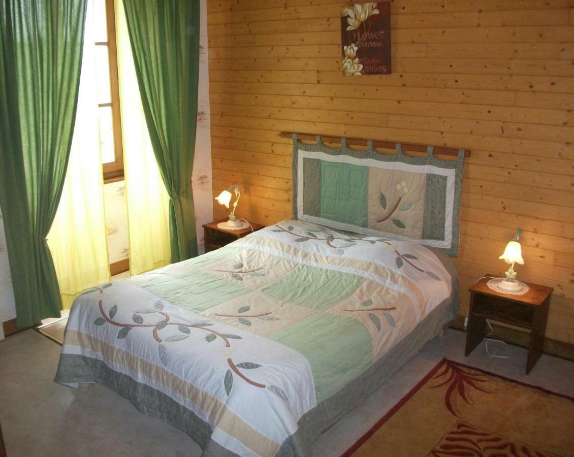 Gite Au Coeur Du Lot, La Maison De Pauline Lentillac du Causse Exterior photo